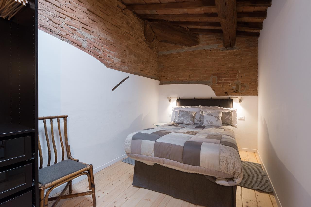 Old Bridge: Historical And Chic Apartment Florens Exteriör bild